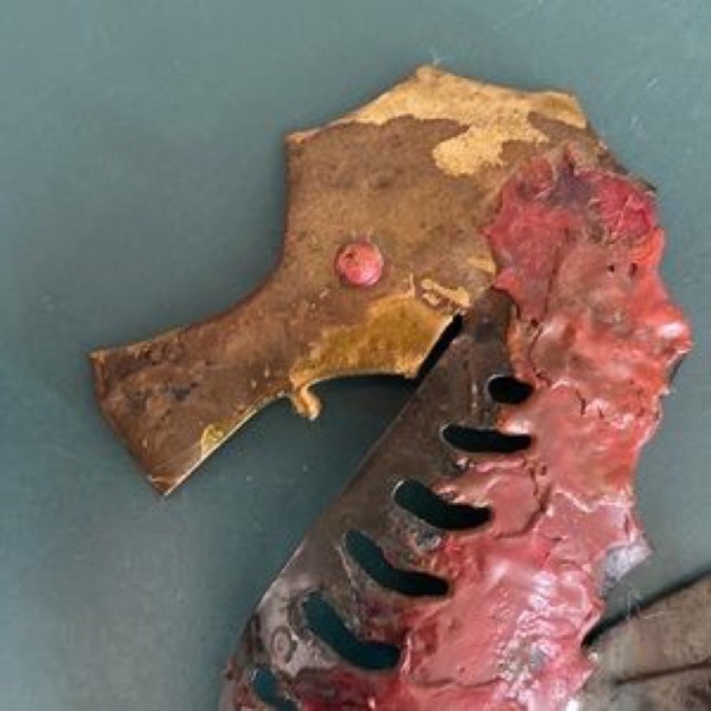 Red Metal Seahorse Wall Accent Set - Picture 5 of 7